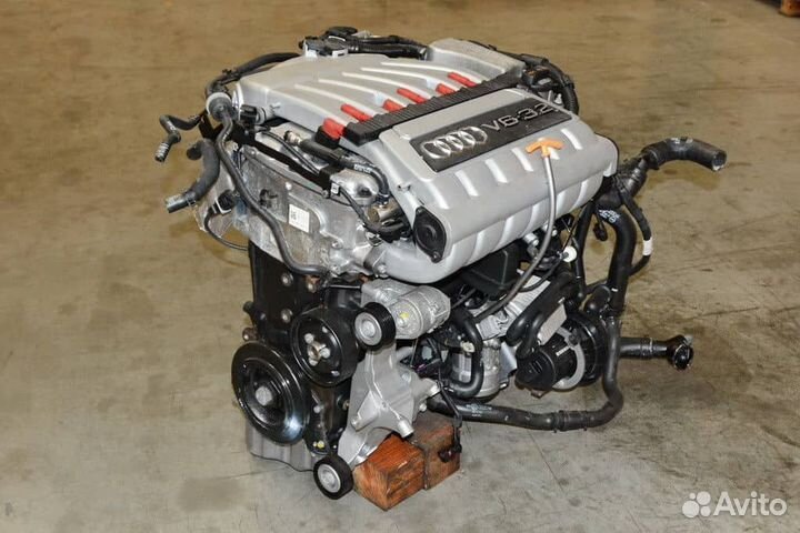 Двигатель VAG EA360 3.2VR6 BUB