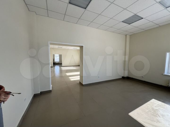 Свободного назначения, 180 м²