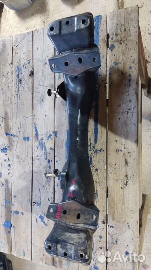 Балка передняя Toyota Cresta 90 2lte тойота