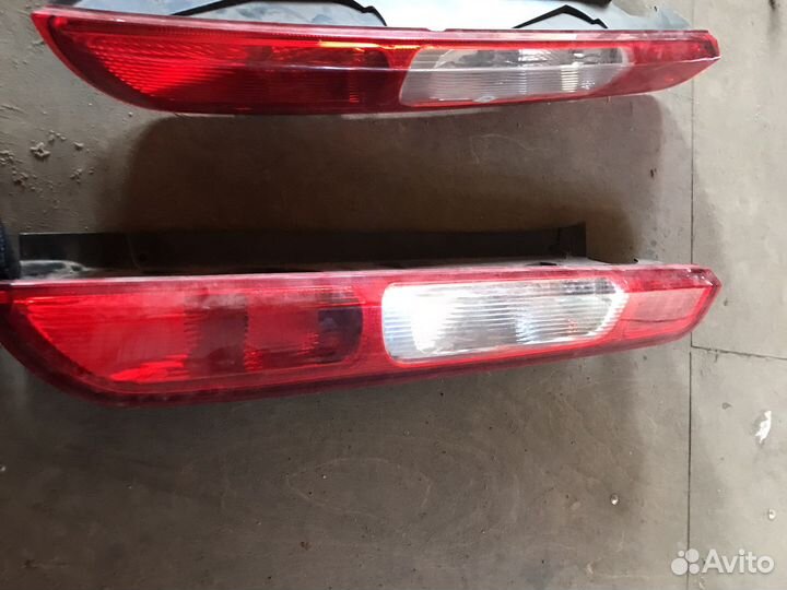 Фонарь задний правый ford focus 2 хэтчбек
