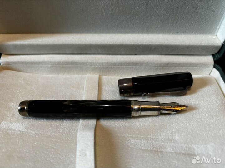 Перьевая ручка montegrappa