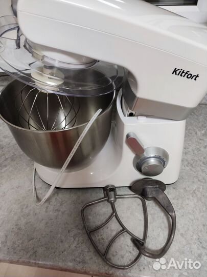 Миксер планетарный Kitfort KT-1348