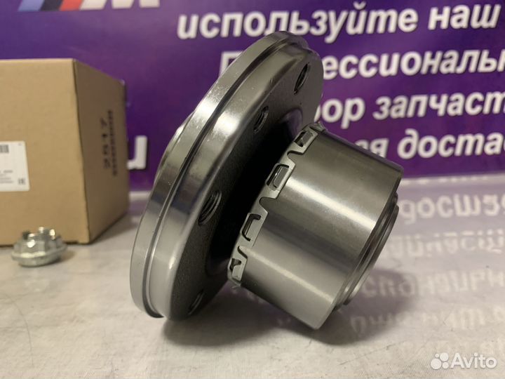 7H0498611 Ступица