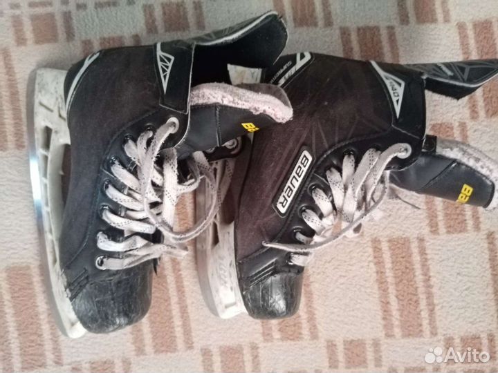 Хоккейные коньки bauer supreme S140