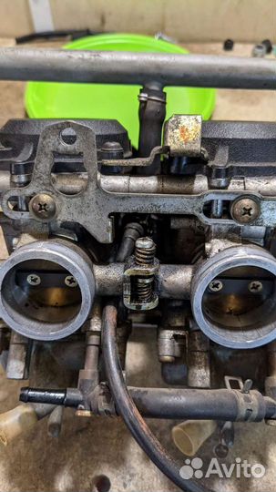 Синхронизация карбюраторов мото,замер компрессии