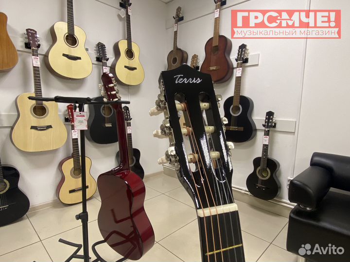 Классическая гитара Terris