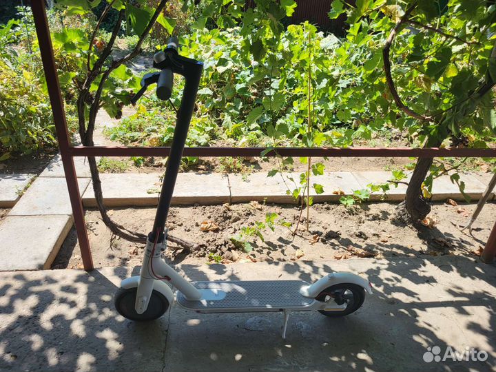 Электро самокат xiaomi m 365