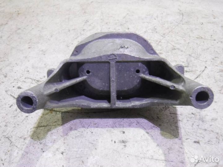 Опора двигателя 11210KA10A