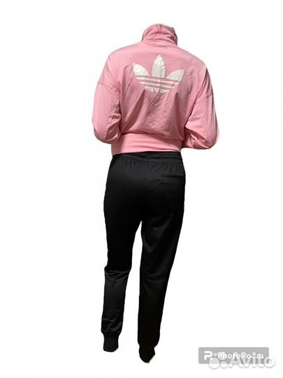 Спортивный костюм adidas