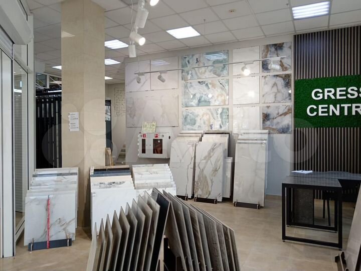 Торговая площадь, 55 м²