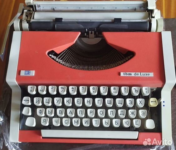 Пишущая машинка tbm de luxe