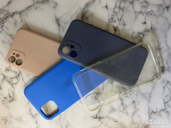 Чехол на iPhone 11