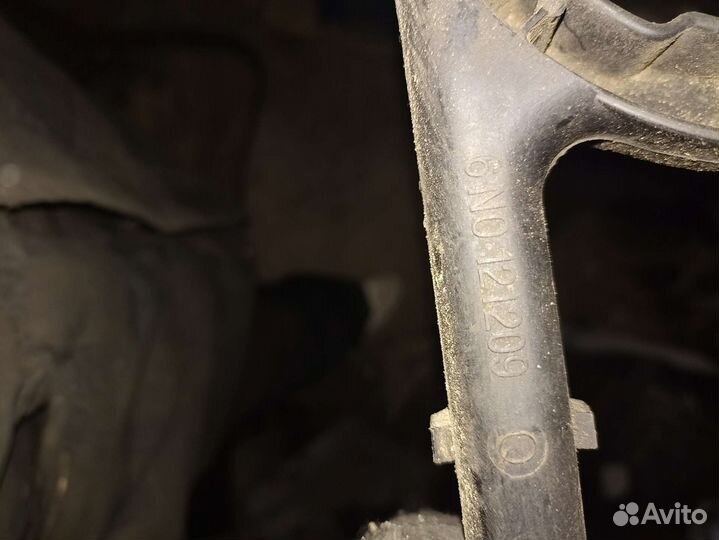 Диффузор вентилятора Volkswagen polo