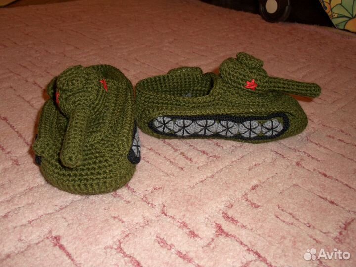 Тапки танки вязанные, отличный подарок