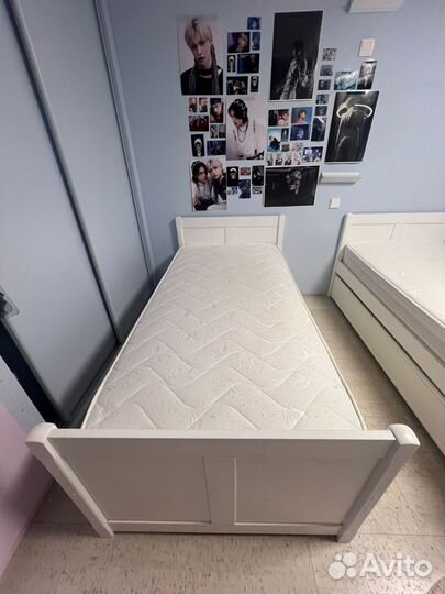 Детская кровать бу с матрасом