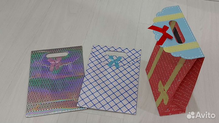 Подарочная упаковка бумага коробки пакеты сумки но
