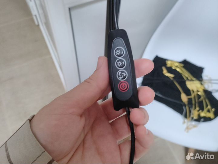 Кольцевая лампа со штативом