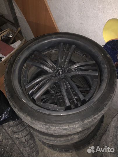 R20 Nitto NT555 Extreme ZR 245/35, PCD 5x114.3 DIA 52.5