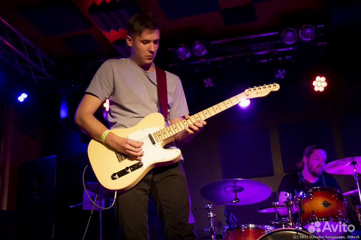 Обучение игре на электрогитаре с нуля