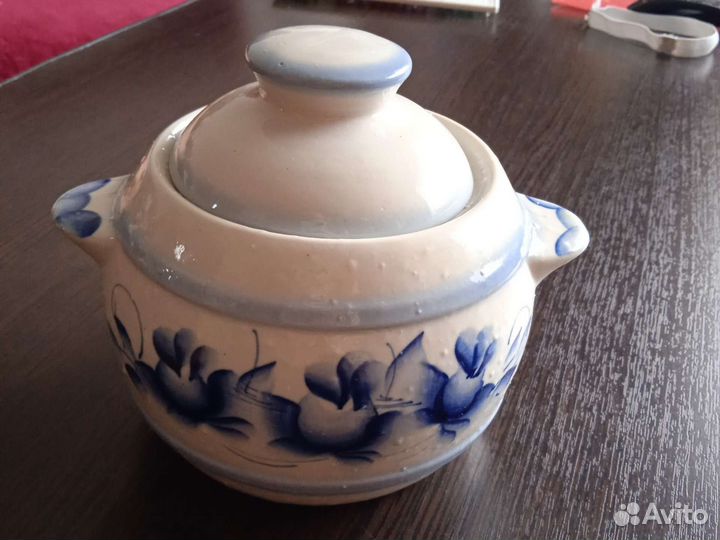 Гжельская посуда