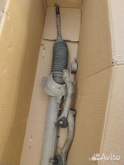 Рулевая рейка на Ниссан