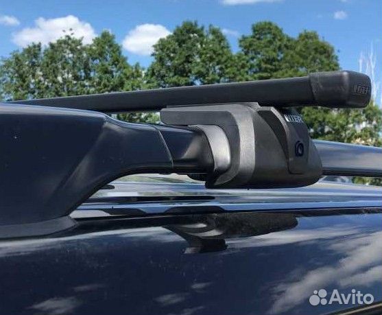 Багажник titan на рейлинги с аэро дугами