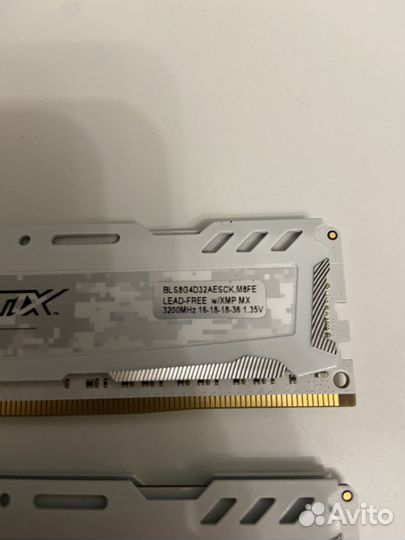 Оперативная память crucial ballistix sport lt 8x2