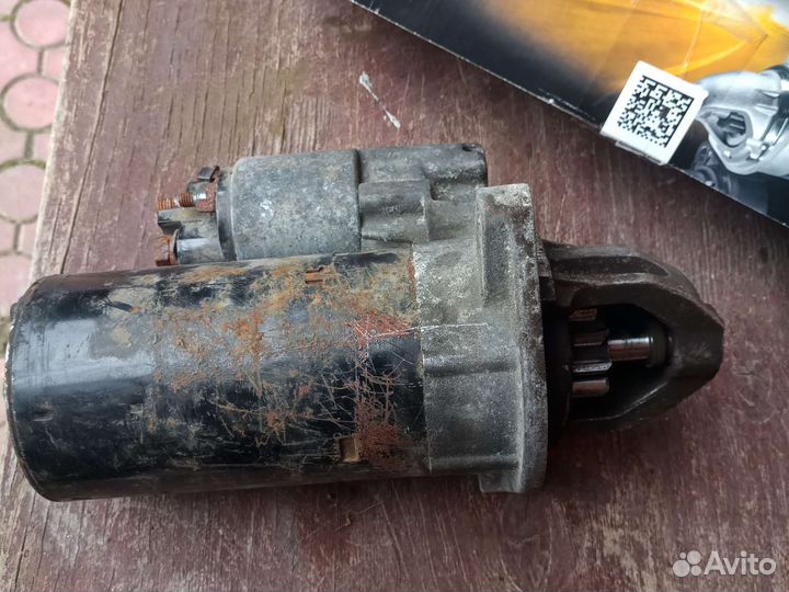 Стартер на ивеко дели 3