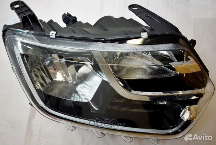Фара правая Renault Duster 2 (2021)