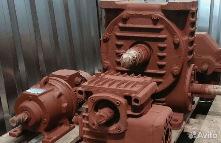 Редуктора /Тельферы /Мотор-Редукторы /лот tbhgr 53
