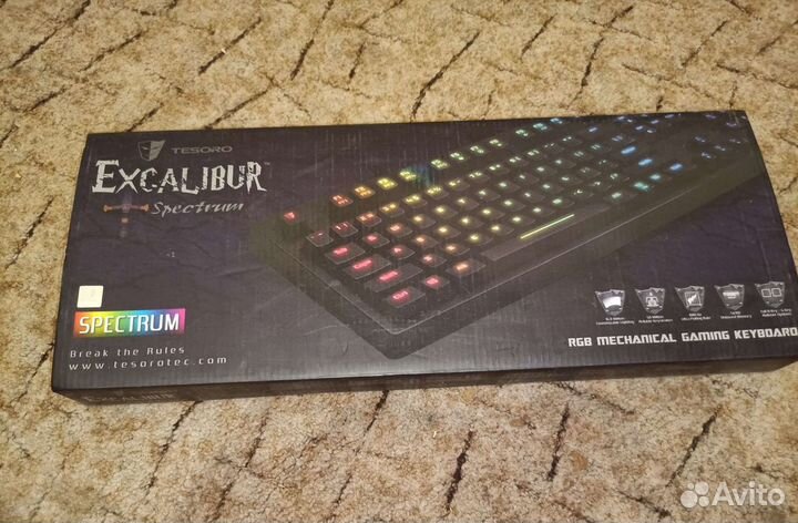 Механическая клавиатура Tesoro Excalibur Spectrum