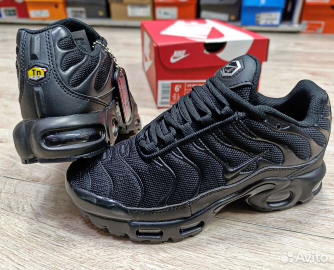 Кроссовки nike air max Tn plus