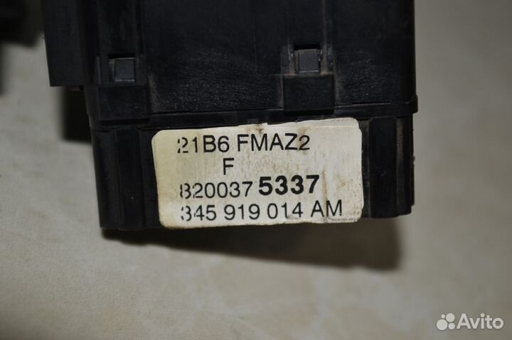 Переключатель дворников Renault Logan