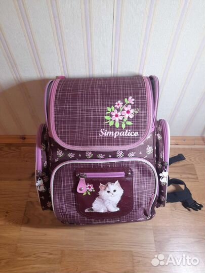 Рюкзак-ранец с ортопедической спинкой