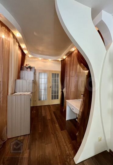 1-к. квартира, 80 м², 3/9 эт.