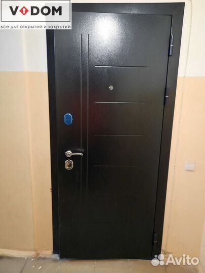 Железная дверь