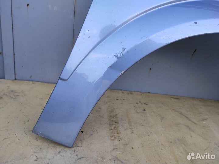 Крыло переднее правое на Opel Astra H