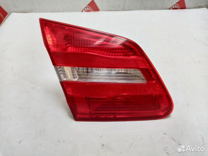 Mercedes B W246 фонарь левый 2468200764