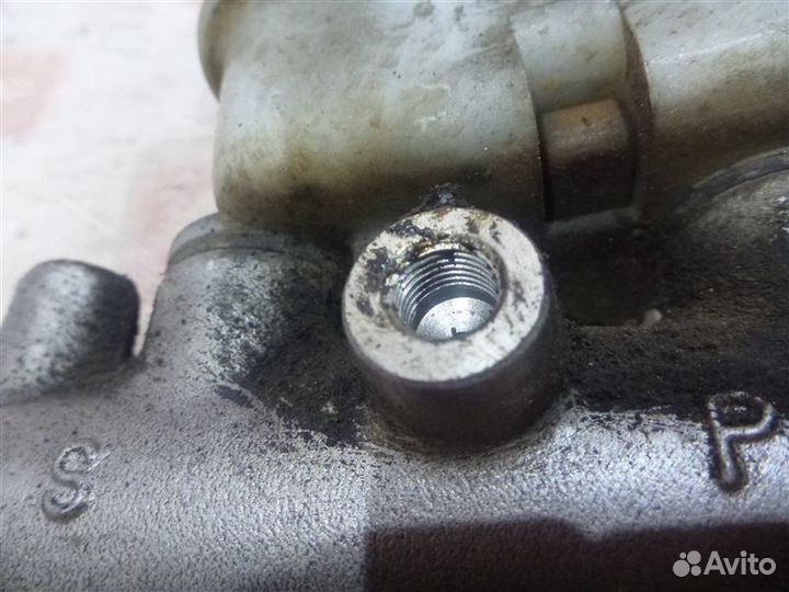 Главный тормозной цилиндр Hyundai Sonata EF G4JP