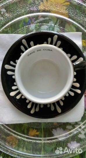 Чашка с блюдцем Cubita