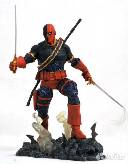 Фигурка DST Deathstroke Дефстроук