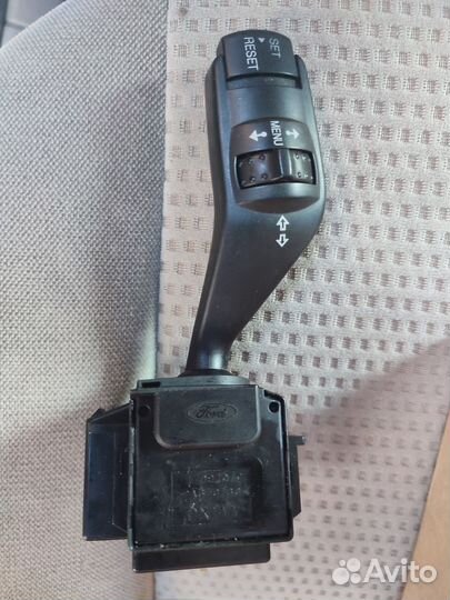 Подрулевой переключатель Форд Фокус 2
