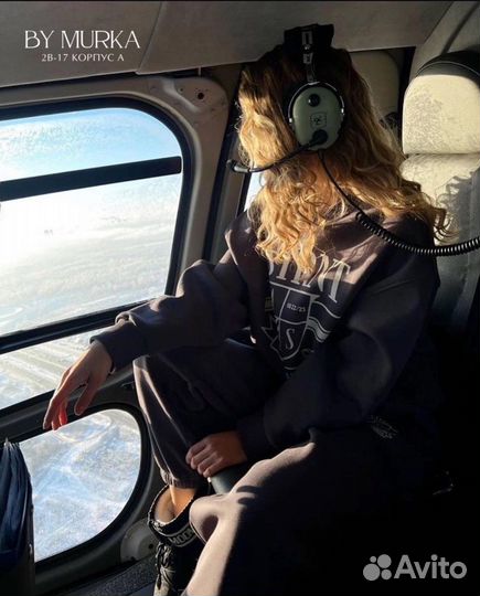 Спортивный костюм женский