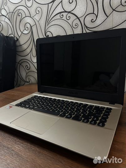 Asus x441b