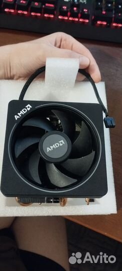 Кулер для процессора Amd Wraith Max