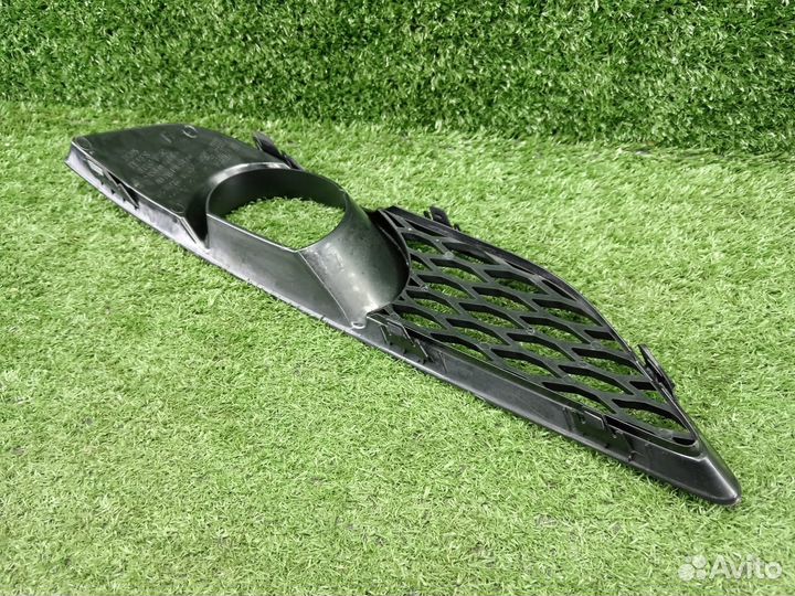 Решетка в бампер правая Audi Q7 4L 2009-2014г VAG