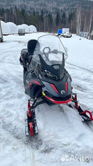 Снегоход BRP Lynx Commander 900