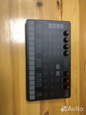 Аналоговый синтезатор UNO Synth