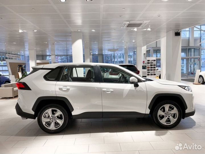 Toyota RAV4 2.0 CVT, 2022