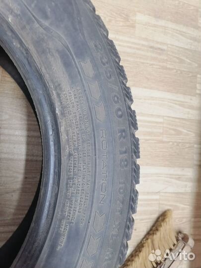 Nokian Tyres Hakkapeliitta SUV 235/60 R18
